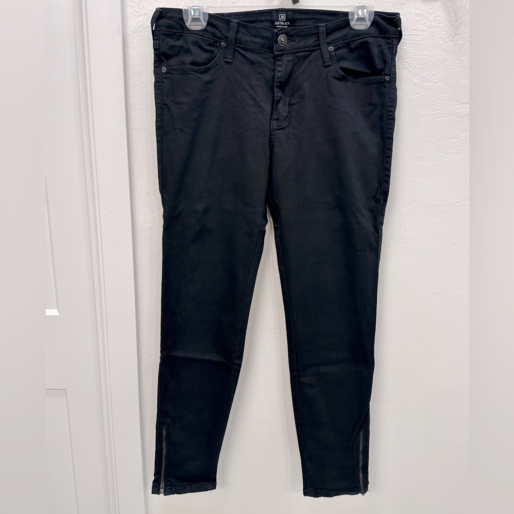 Just Black Blank Ankle Zip Skinny Jeans Size 28